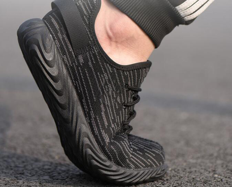 Anti Slip Super Light Most Soft Fashionable Sneakers Safety Shoes To Work