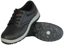 China cheap PVC safety shoes manufacturer