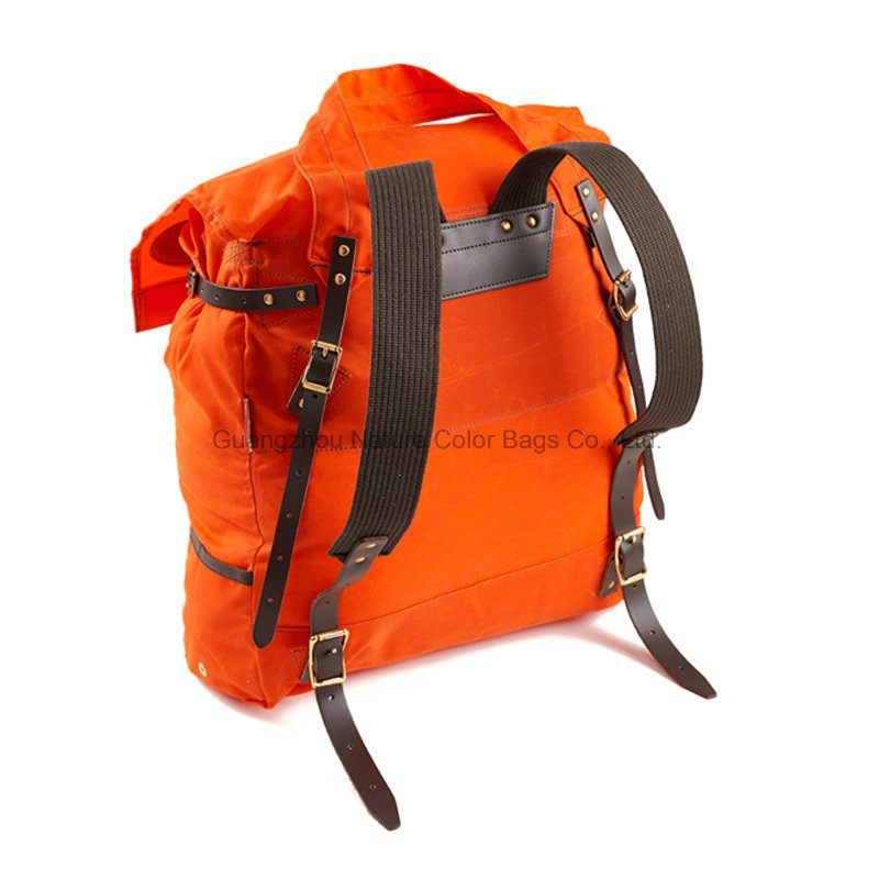 Mens Leisure Canvas Backpack for Traveling and Hunter