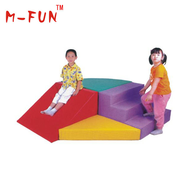 Multifunctional kids soft play
