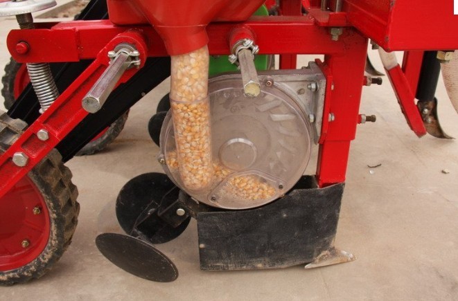 Corn Precision Seeder Fertilizer