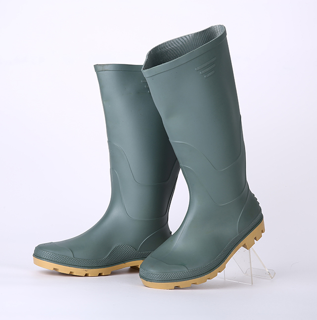 Light weight non safety farming rain boots