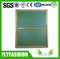Vert de salle de classe d'école sauvant le tableau noir vert