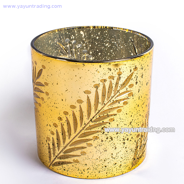  cylindrical electroplated gold glass candle shade for Christmas day