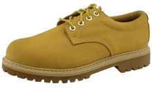 Nubuck leather safety shoes