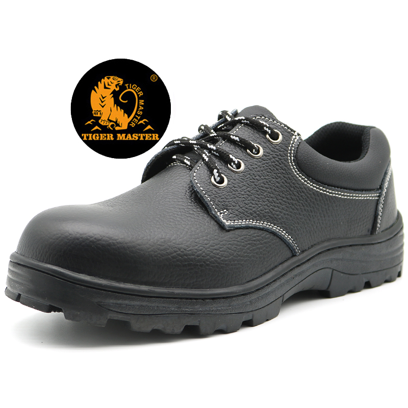 best shoes for field work