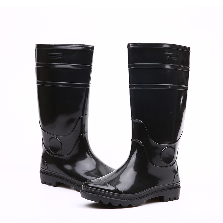 Waterproof and chemical resistanat black shiny rain boots