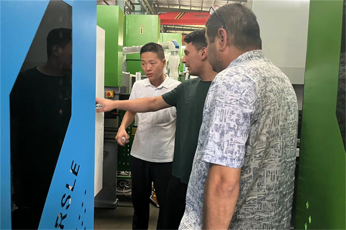 乌兹别克斯坦 (1) 乌兹别克斯坦 (1)
