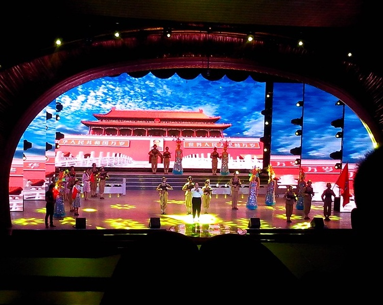 P4 512x512mm panel tamaño LED Video wall Interior para escenarios conferencia Música show