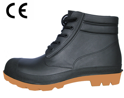 Waterproof and chemical resistant ankle pvc safety boots