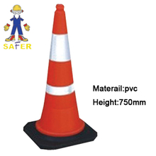 traffic cone/road cone/safety cone