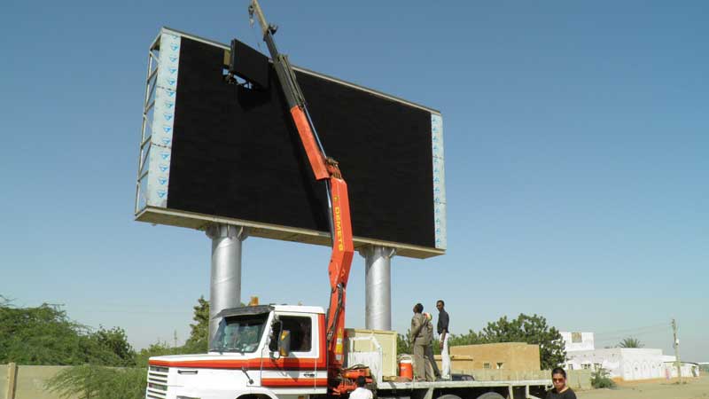 Installieren Sie LED Billboard Structure Expert in China