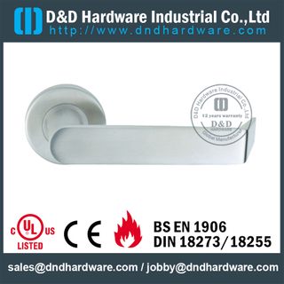 用于金属门的不锈钢新型现代设计实心门把手 - DDSH109