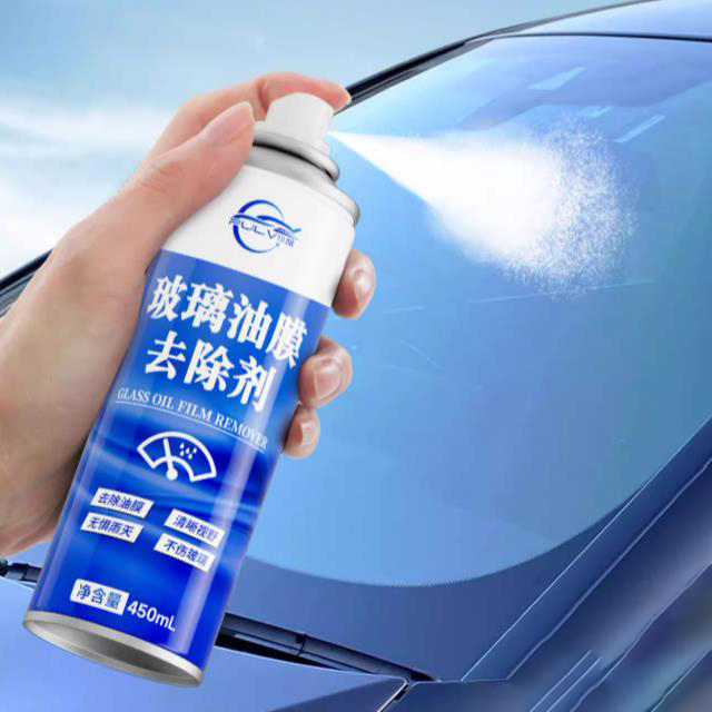 Awtoulag &ouml;n&uuml;mi aerozollary