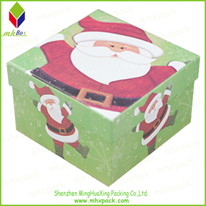 绿色树形的圣诞巧克力礼品盒