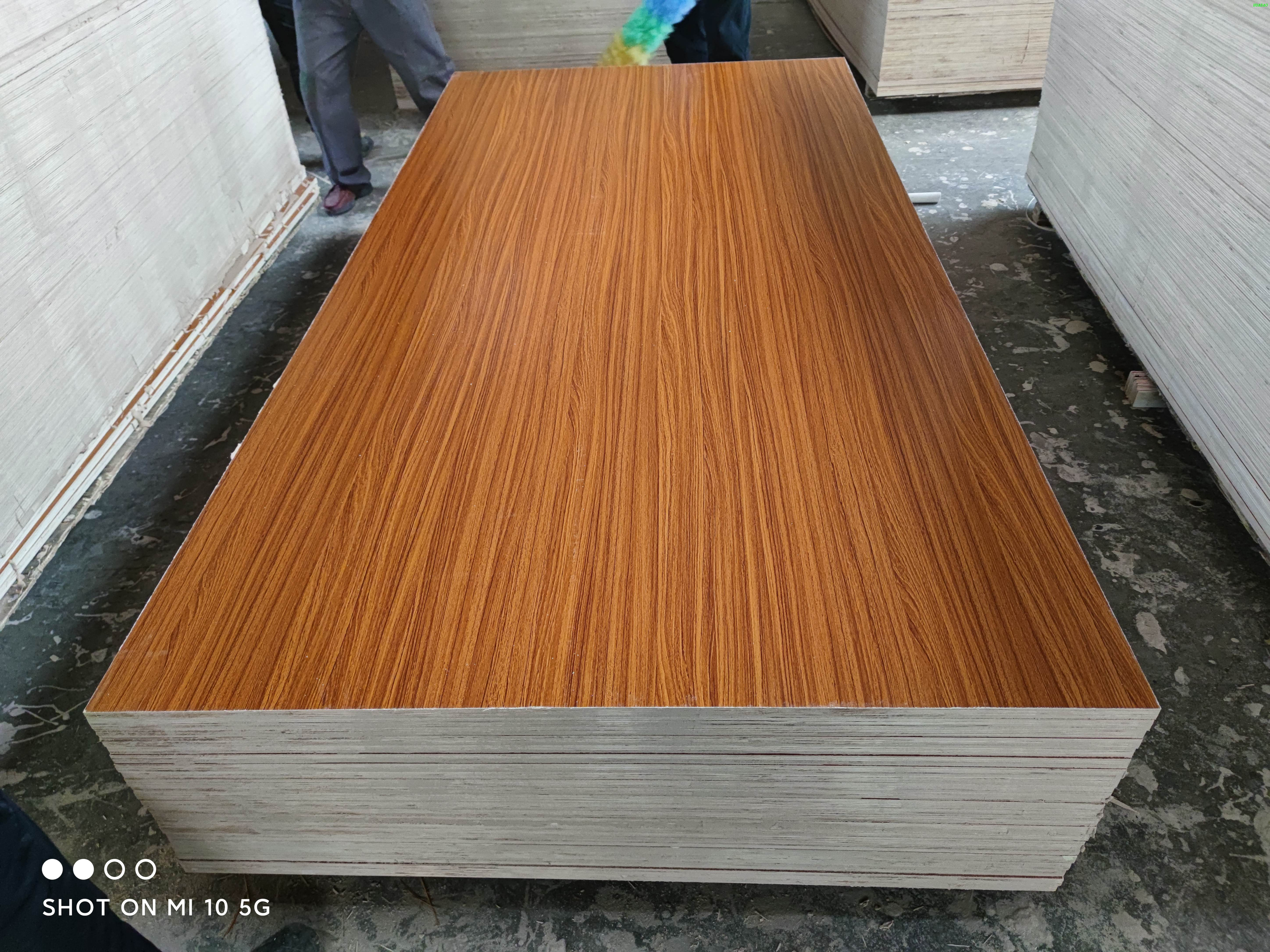 18MM Melamine Plywood Combine Core E1 Glue For Furnitures