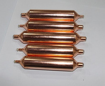 Acumulador del tubo de cobre del precio competitivo para el congelador
