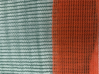100GSM Mono Triángulo Verde y Naranja Oliva Red