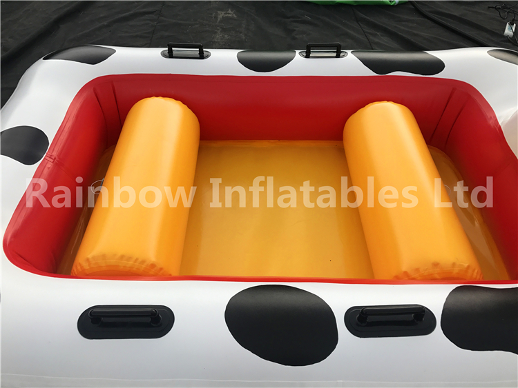 RB31053( 3x1.5m ) Inflatable Water spot dog boat 