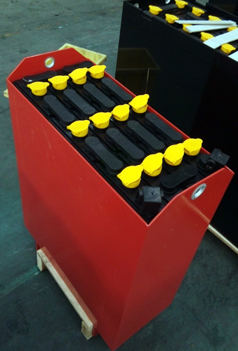 DIN Forklift Traction Battery 