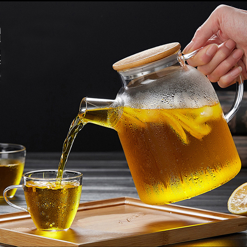 1000ml Glass Water Jug with Wooden Lid