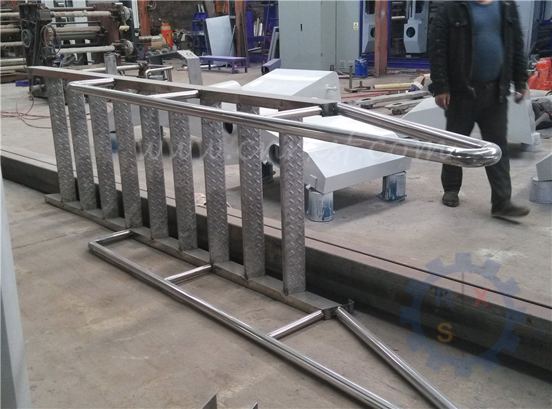 CE standard industrial safety handrail ladder for machine platform