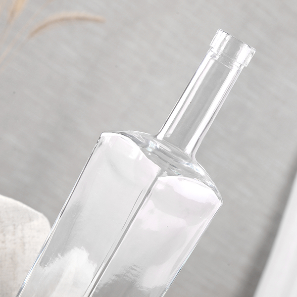 Transparent Finish Liqueur Glass Bottle With Special Design