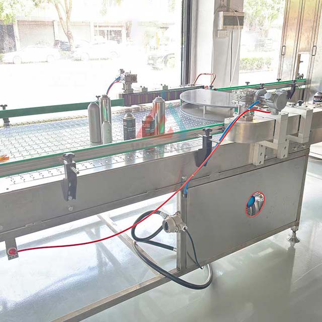 Машина за храњење конзерви