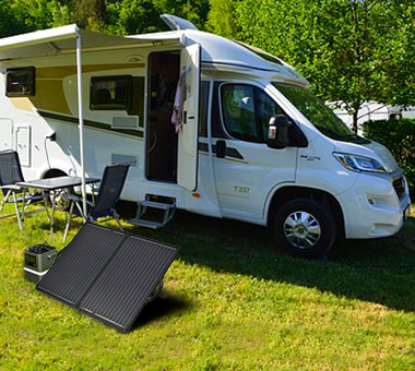 Das Folding & Lightweight Solar Panel zum Campingplatz