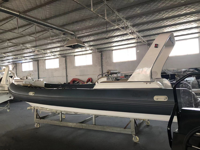 Photos du RIB700 en production (3)