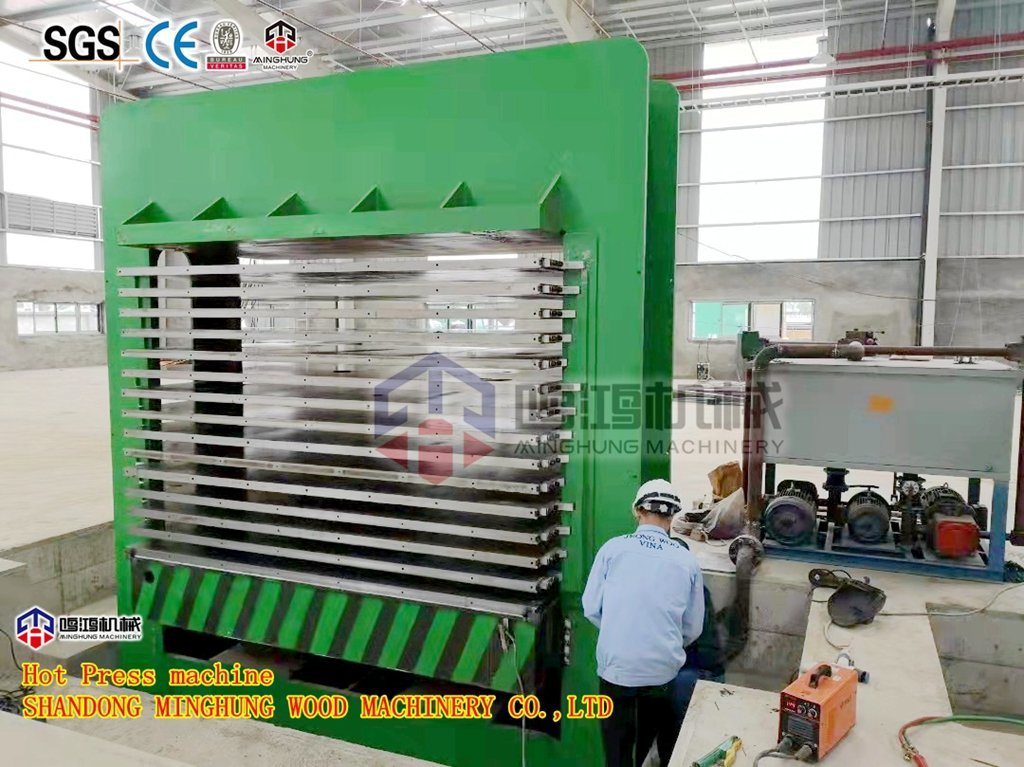 Pembuat Papan Melamin untuk Lini Produksi Kayu Lapis
