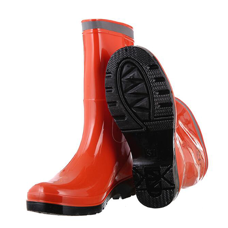 Anti slip cheap non safety women pvc work rain boots with reflective tape