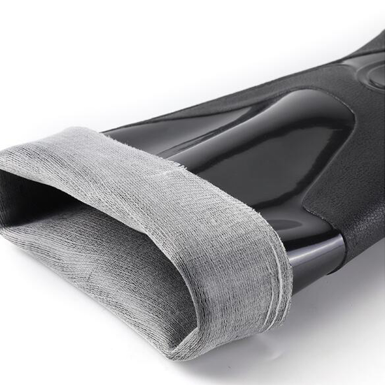 Knee-high cheap black water proof pvc rain gumboots work for men