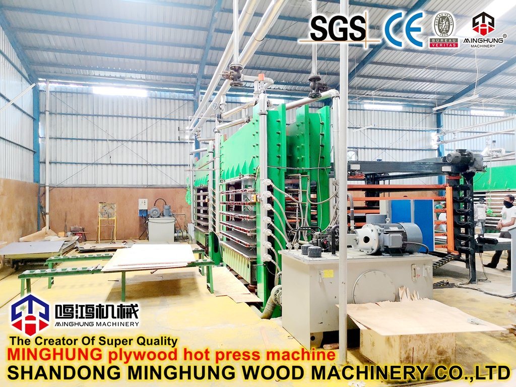 Hot Press Kayu Lapis Melamin untuk Manufaktur Kayu Lapis Laminasi