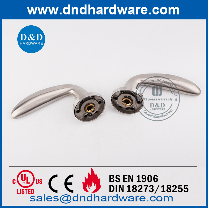 Manija de puerta interior con palanca sólida de seguridad de acero inoxidable-DDSH019