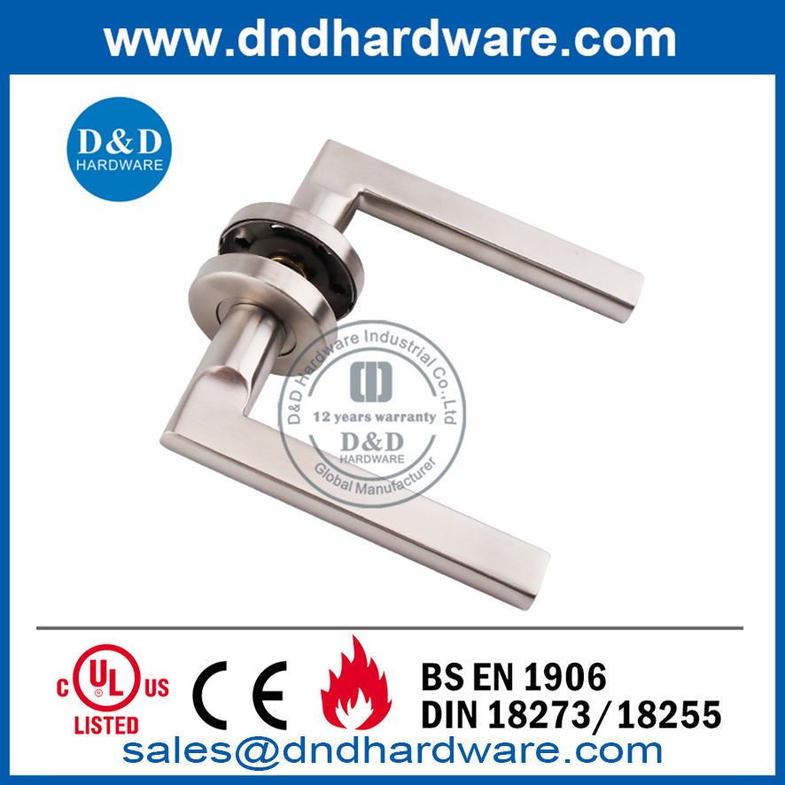 Manija de puerta de palanca interna hueca de acero inoxidable Coustomed-DDTH035
