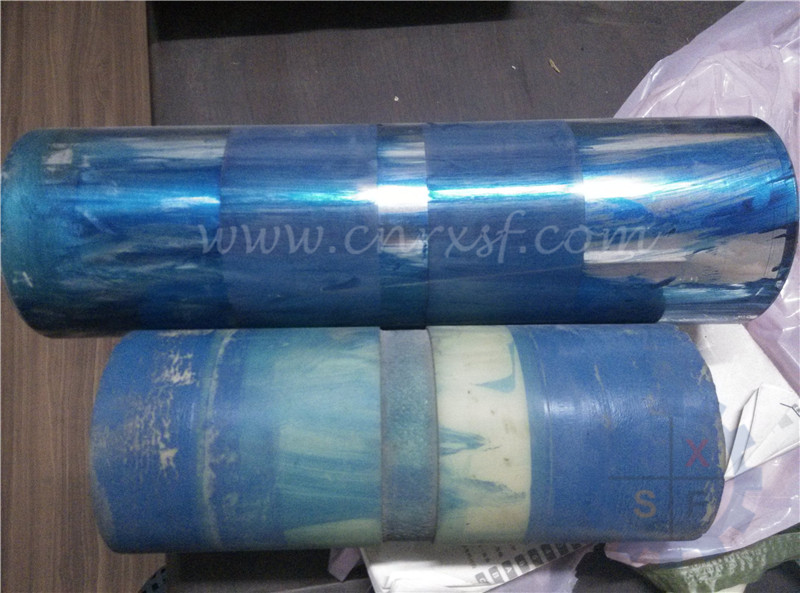 rollerIMG_20150724_162151.jpg en caoutchouc