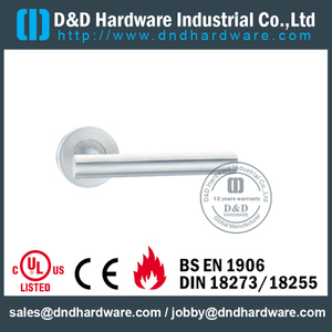 Manija hueco de acero inoxidable 316 T Bar para puerta de acero con clasificación contra incendios con EN1906-DDTH009