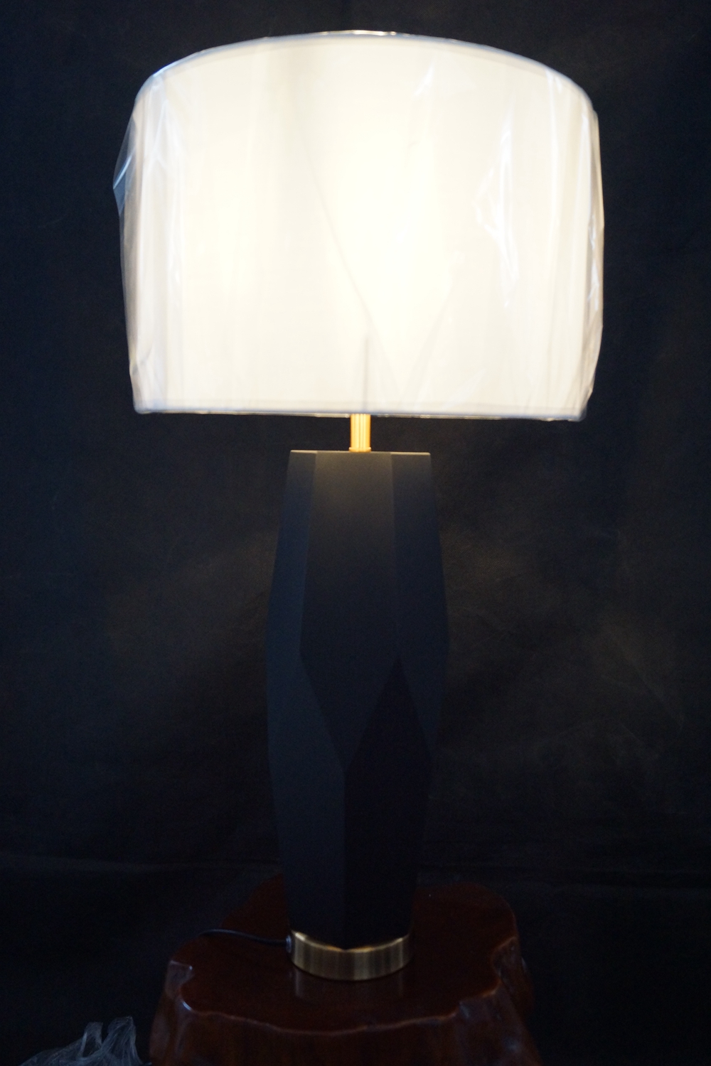 Ткань домашнего украшения современная настольная лампа (KAT6097)