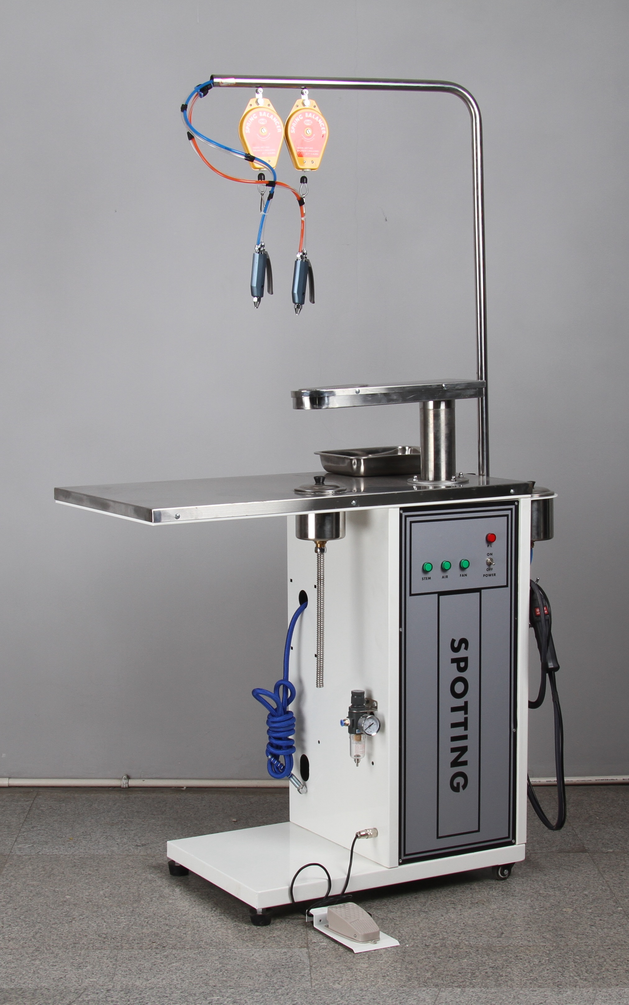 洗衣服去渍台 Spot Removing Machine