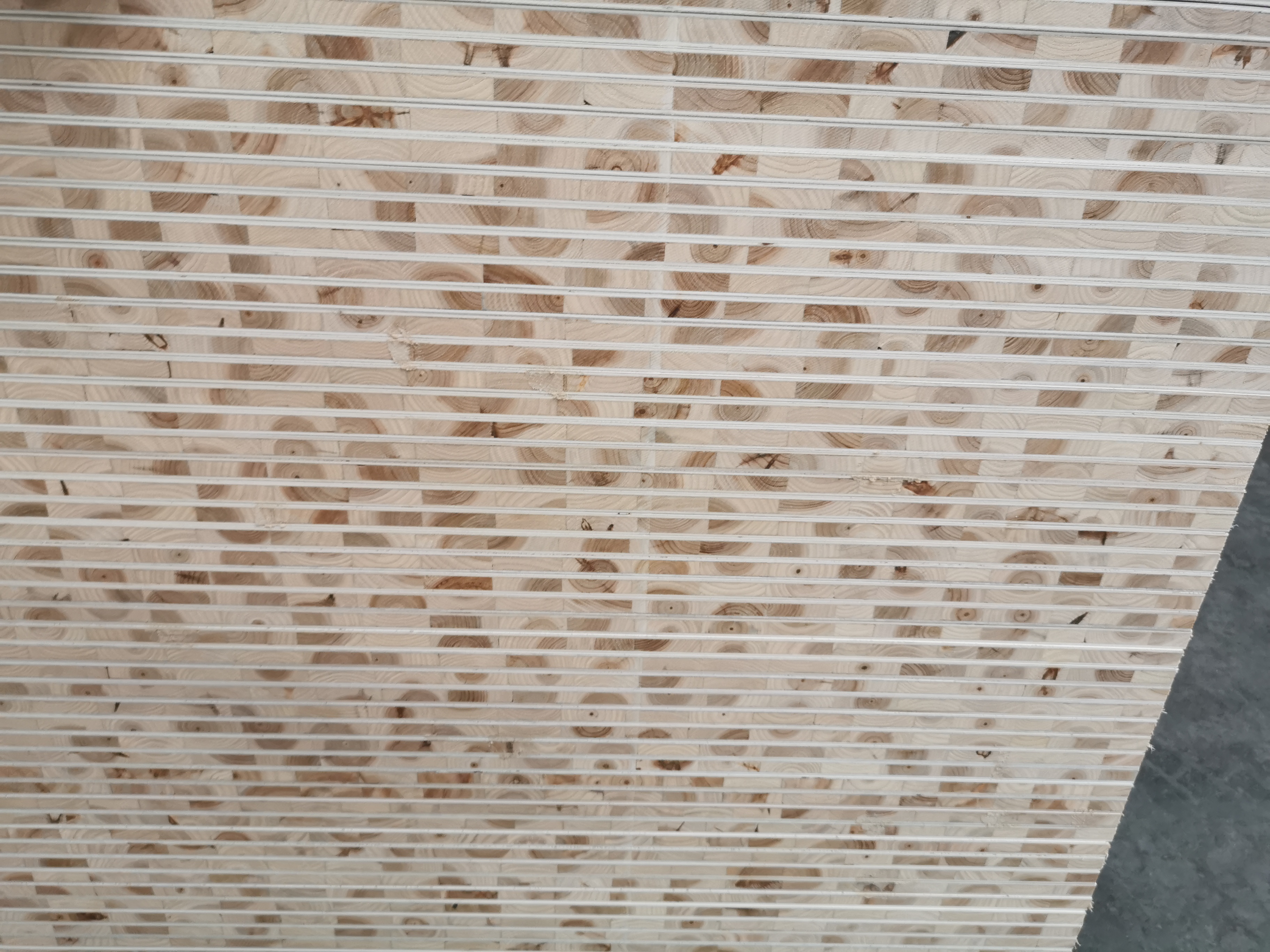Embossed finished melamine Laminated Block Board
