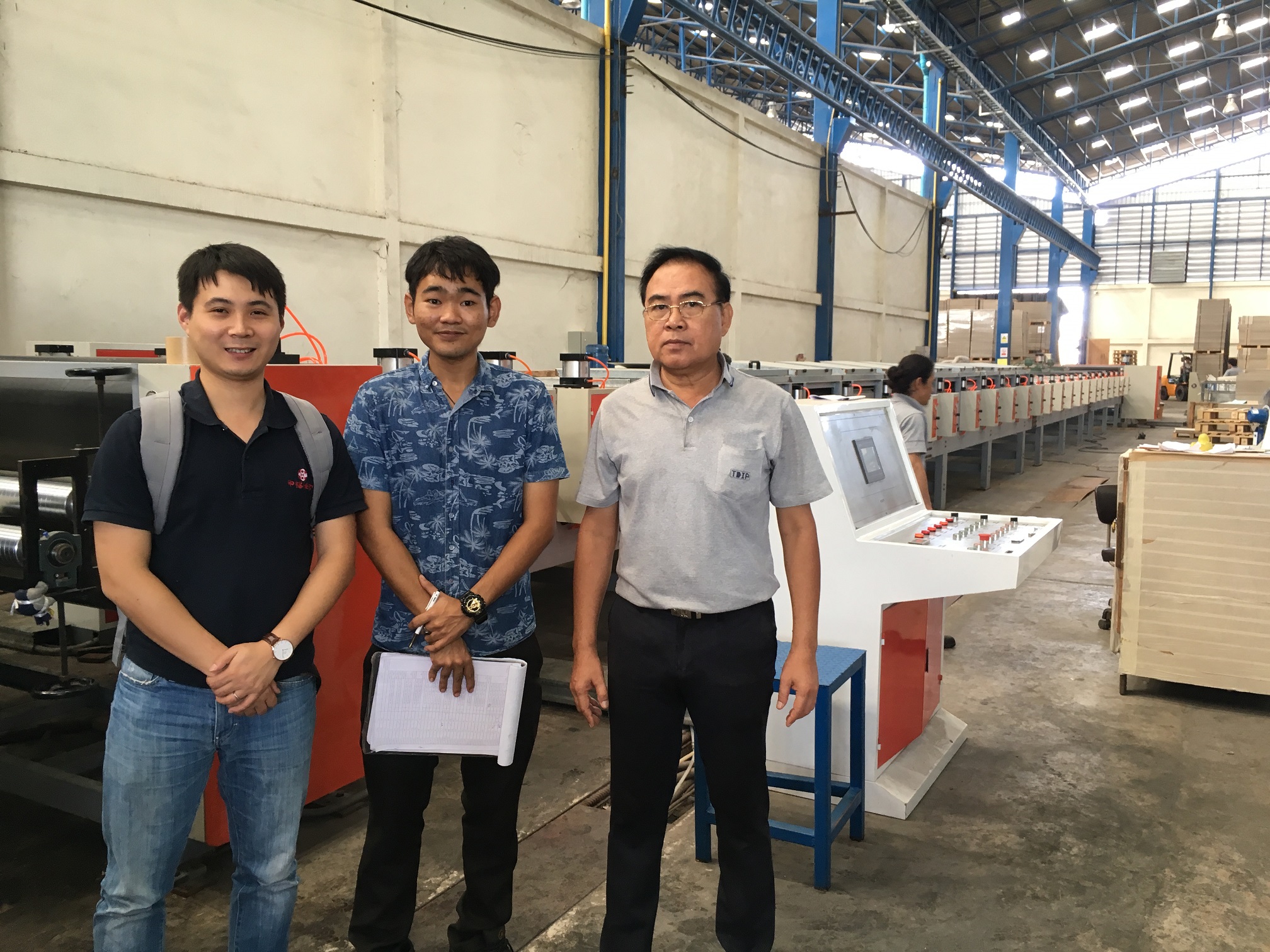 Wuxi Shenxi instaló la máquina en Tailandia8