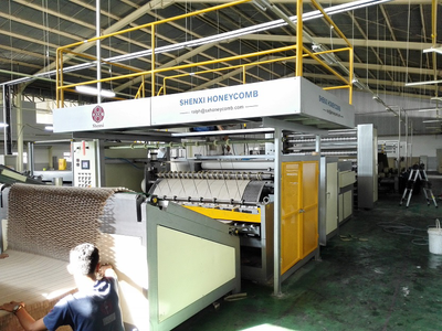 Máquina contínua de alta velocidade do núcleo do papel do favo de mel com CE